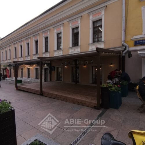 Фотографии выполненных работ компании «ABIE-GROUP» Алюминиевой перголы со сдвижным тентом для итальянского ресторана. г.Москва